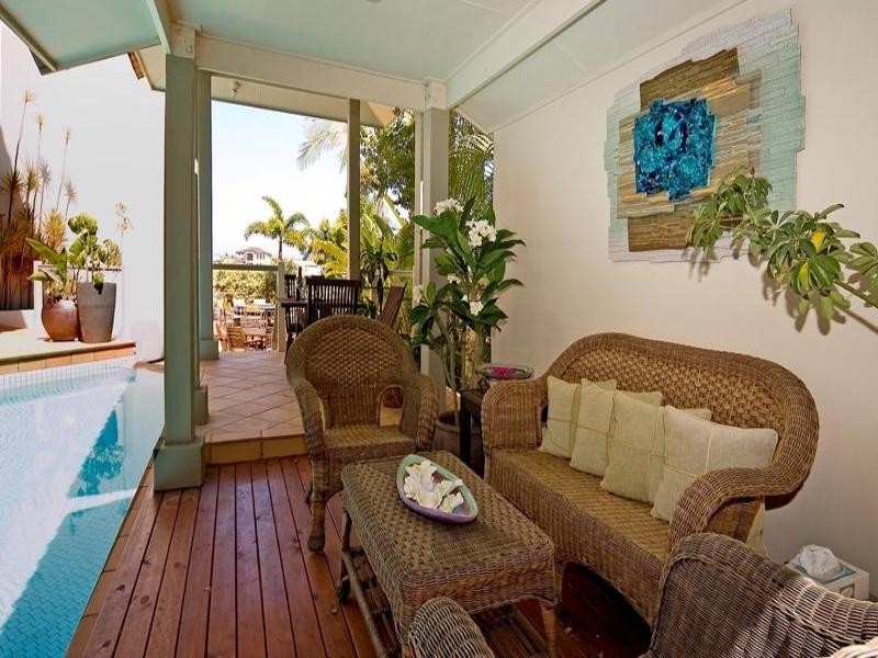 Hope Island QLD 4212