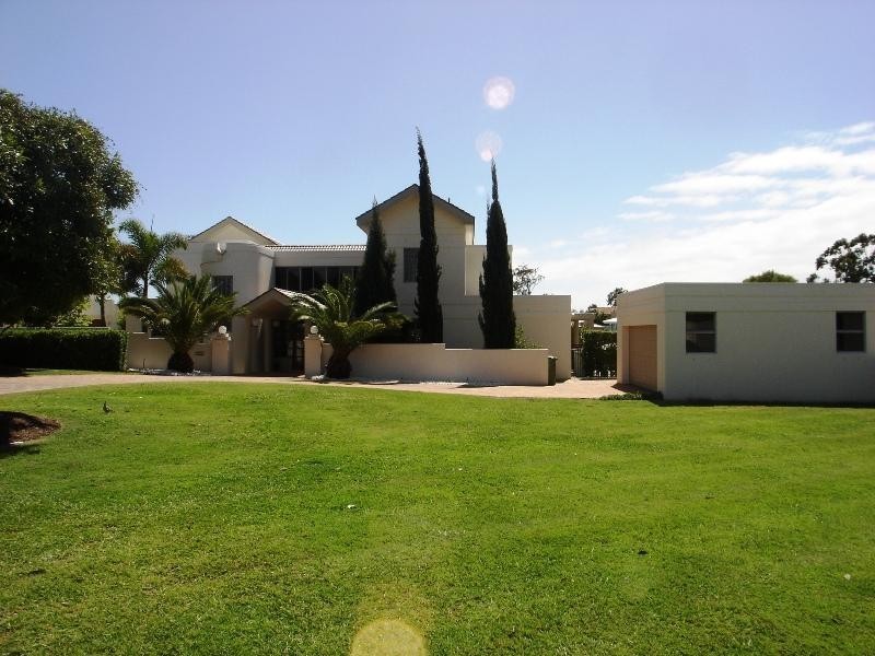 6275 Timber View Court, Sanctuary Cove QLD 4212