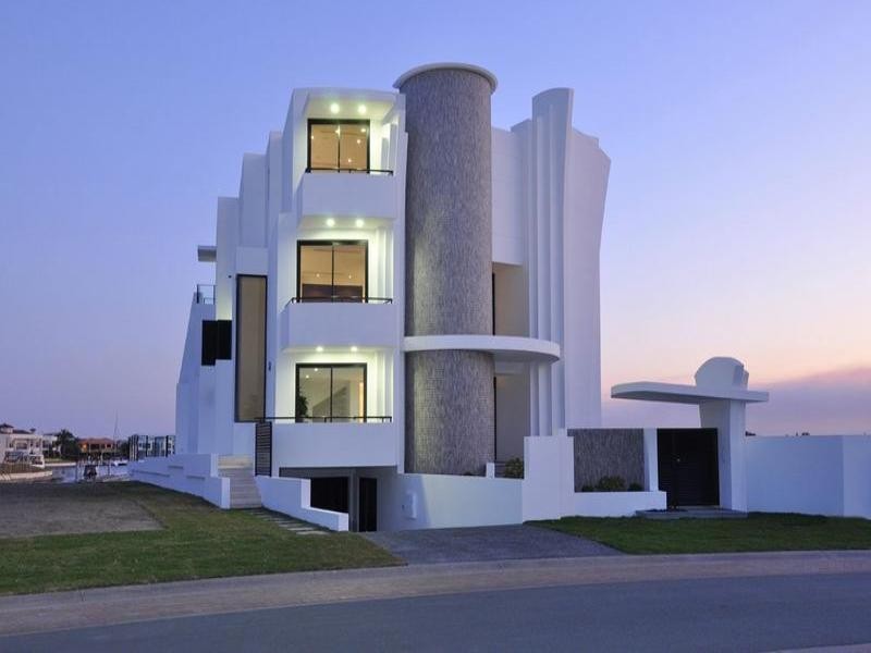 Paradise Point QLD 4216