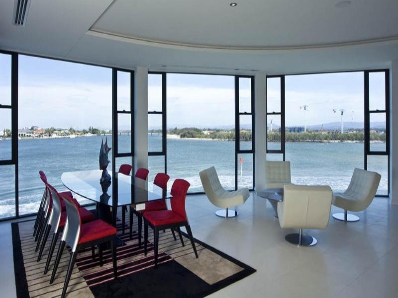 Paradise Point QLD 4216