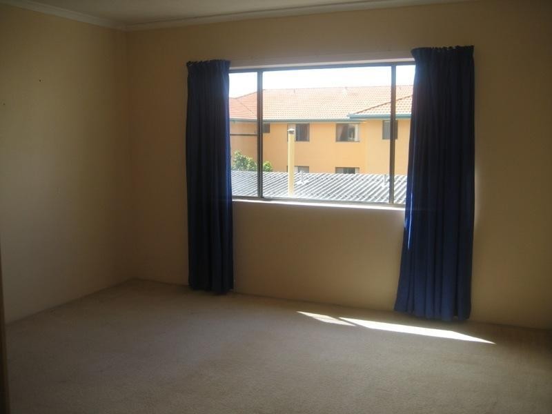 Chevron Island QLD 4217