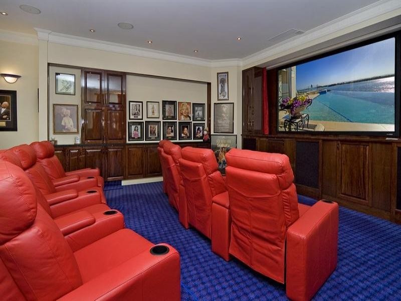 Paradise Point QLD 4216