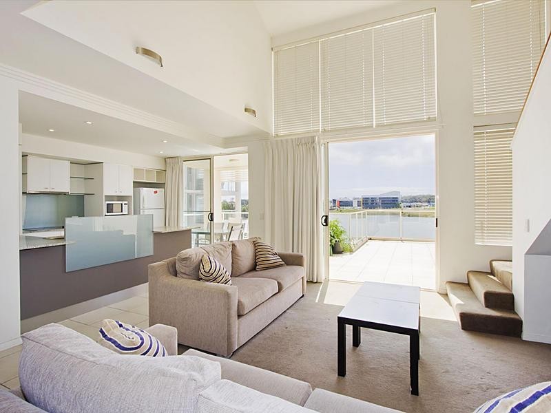 Varsity Lakes QLD 4227