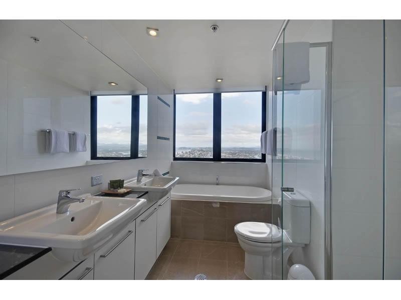 22 Surf Parade, Broadbeach QLD 4218