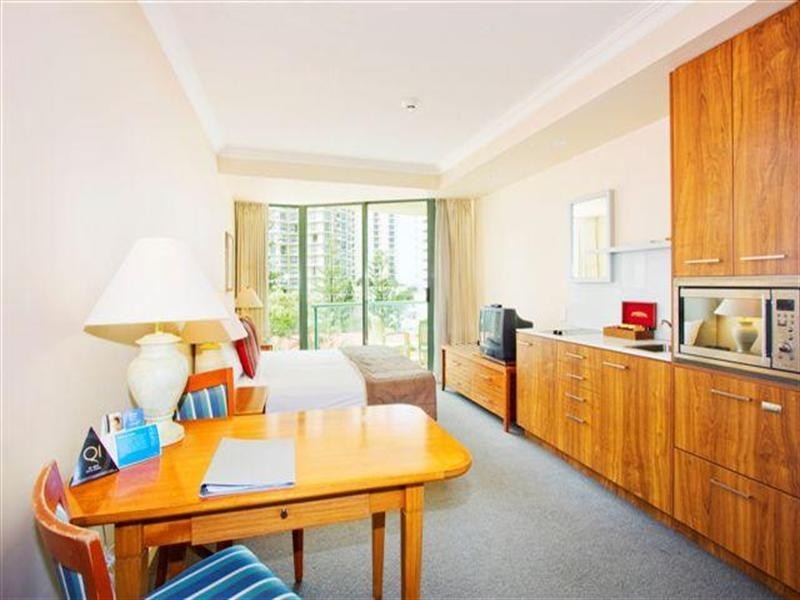 25 Laycock Street, Surfers Paradise QLD 4217