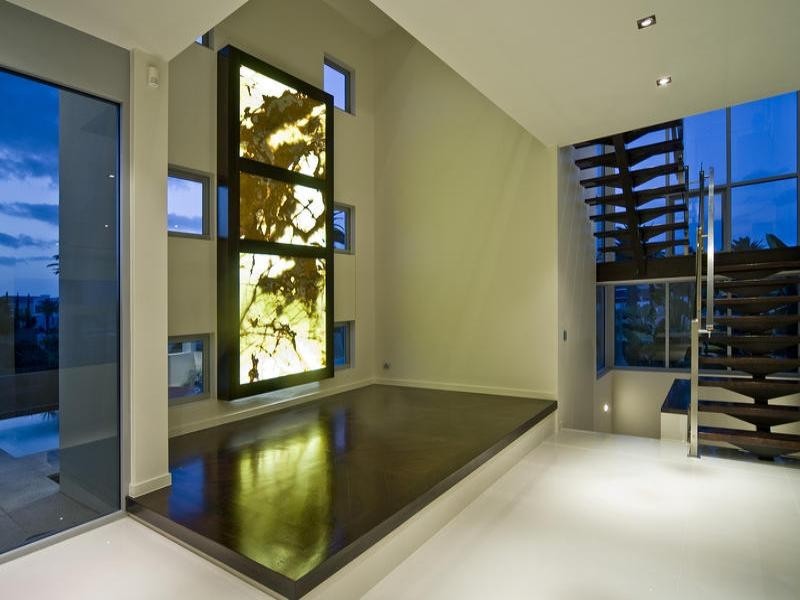 Paradise Point QLD 4216