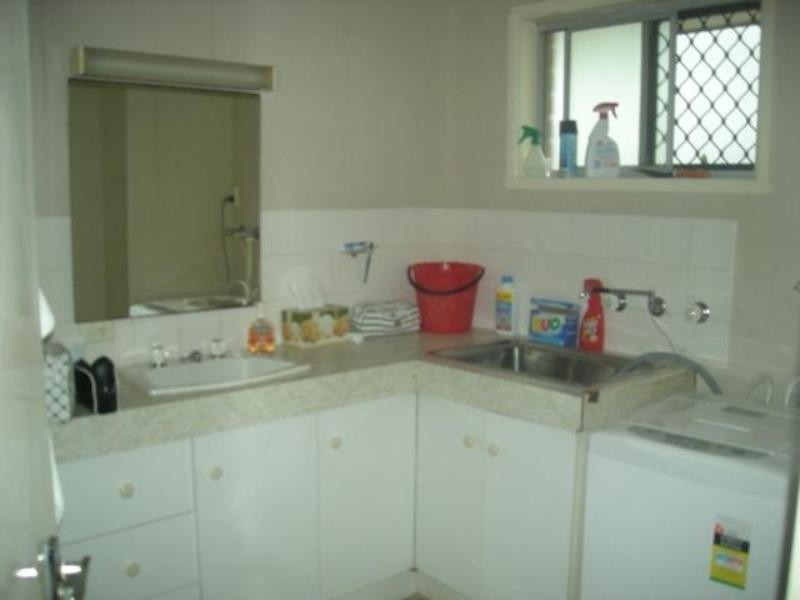 Chevron Island QLD 4217