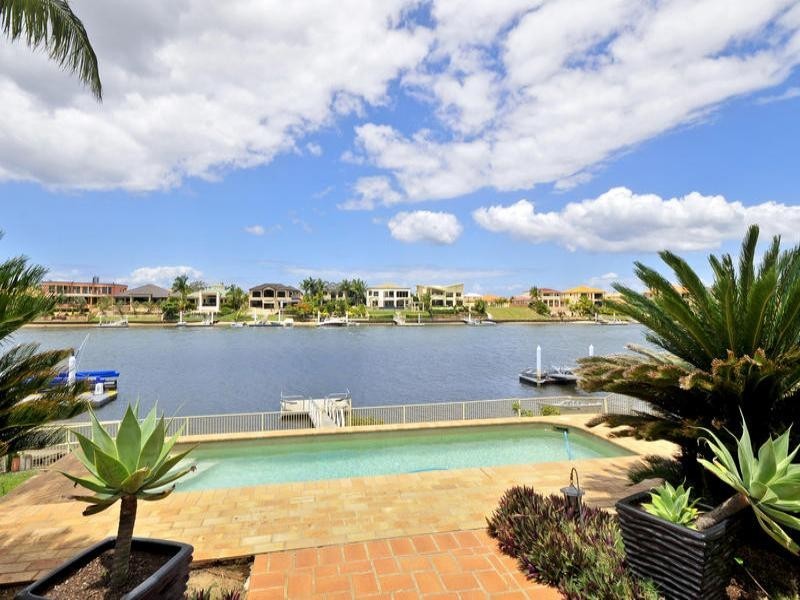 24 Fitzwilliam Street, Carrara QLD 4211