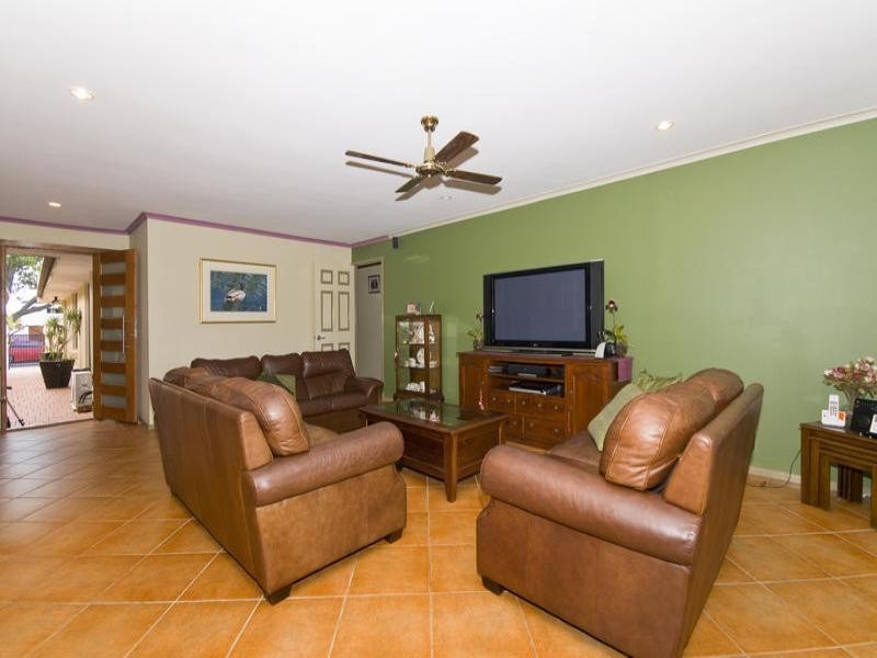 24 Fitzwilliam Street, Carrara QLD 4211