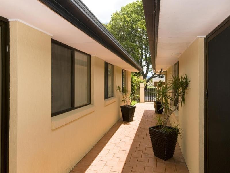 24 Fitzwilliam Street, Carrara QLD 4211