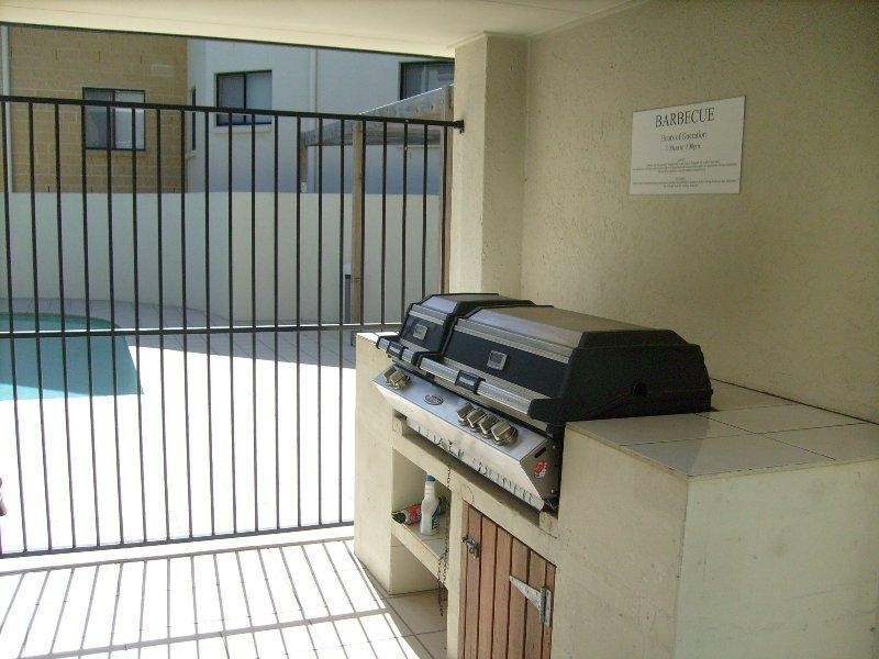 138 High Street, Southport QLD 4215