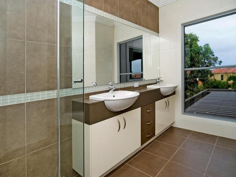 1 – 4799 The Parkway, Sanctuary Cove QLD 4212