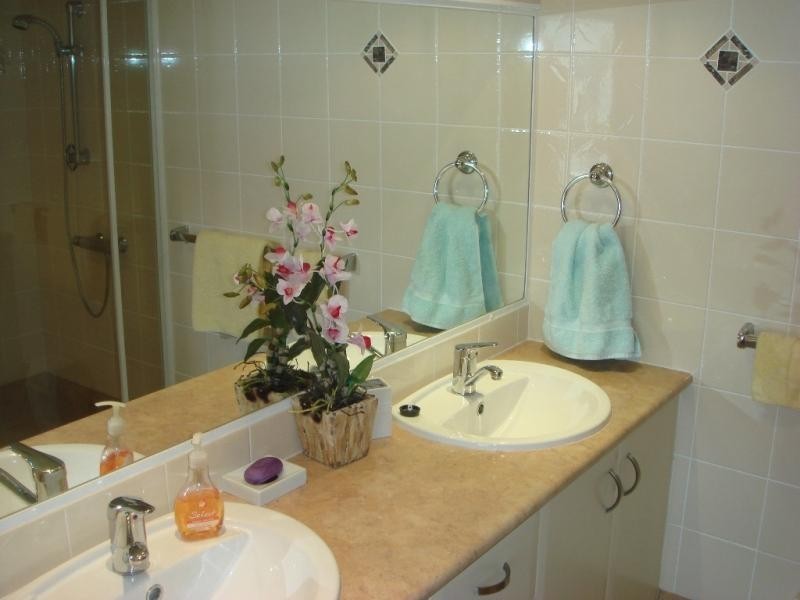 Broadbeach QLD 4218