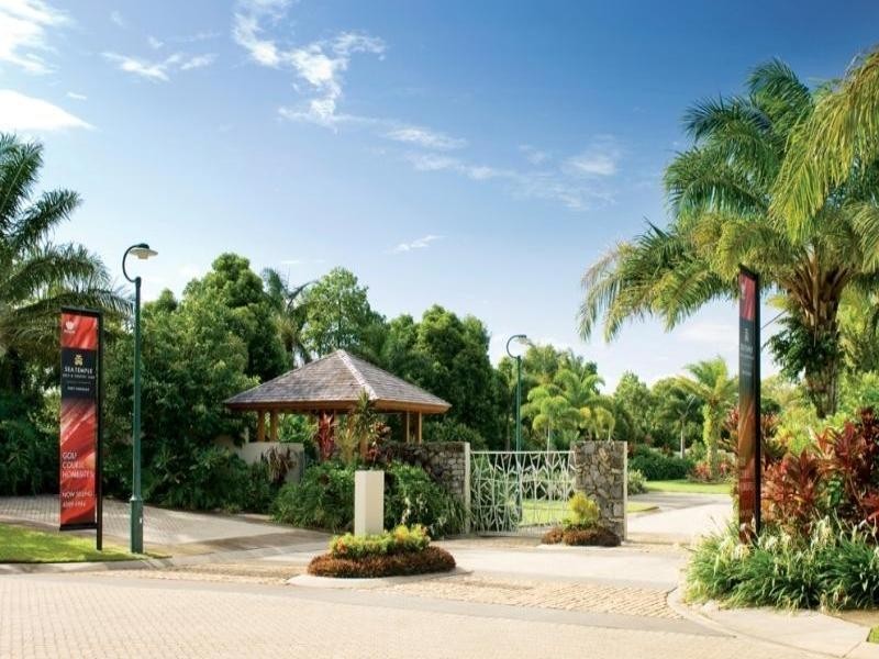 Port Douglas QLD 4877