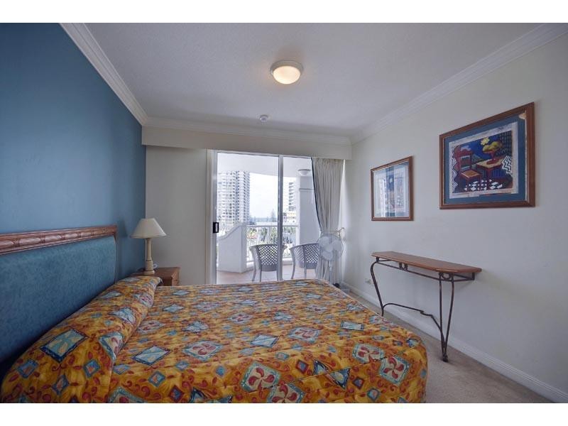 Broadbeach QLD 4218