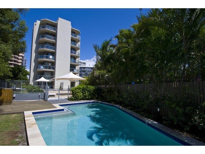 13 15 Wharf Road, Surfers Paradise QLD 4217