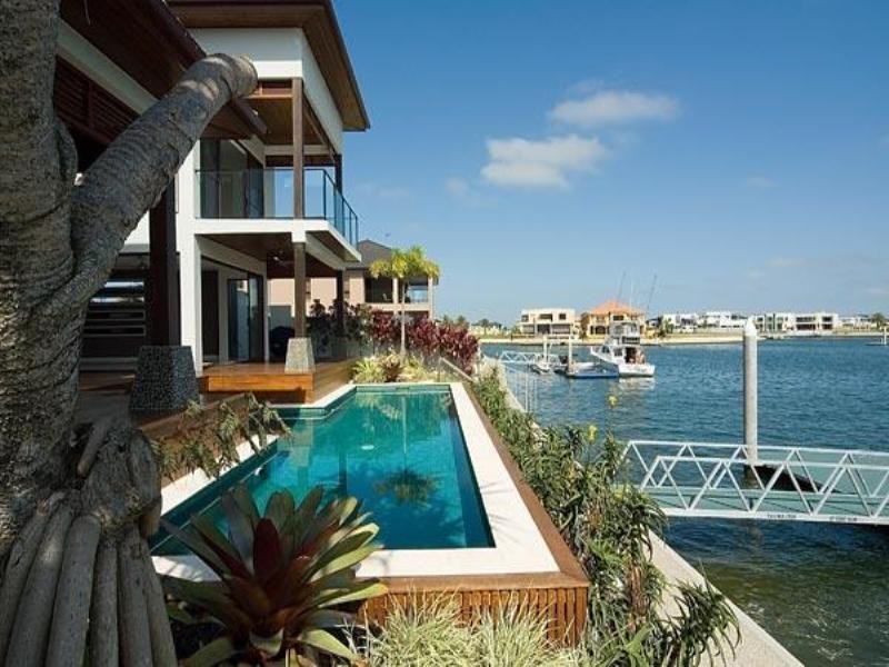 Paradise Point QLD 4216