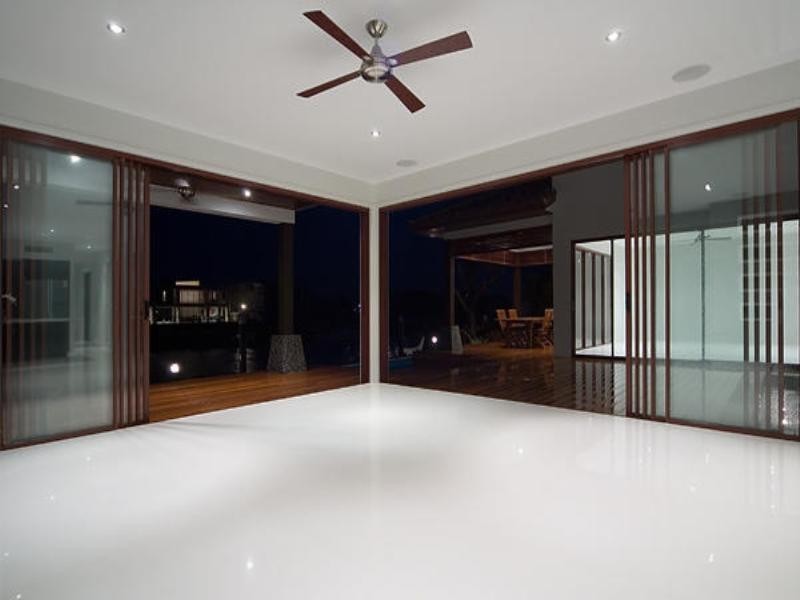 Paradise Point QLD 4216