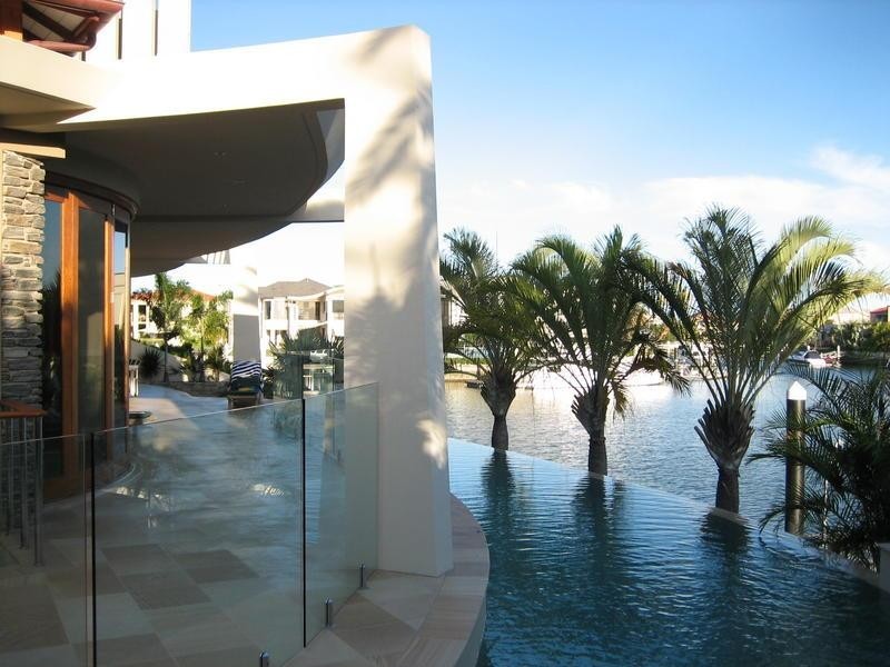 Paradise Point QLD 4216