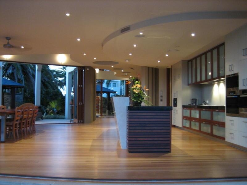 Paradise Point QLD 4216