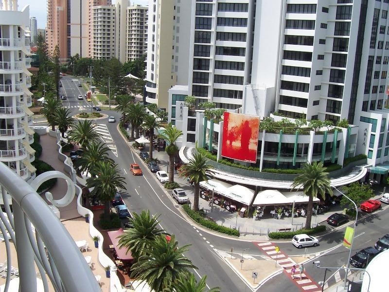 Broadbeach QLD 4218