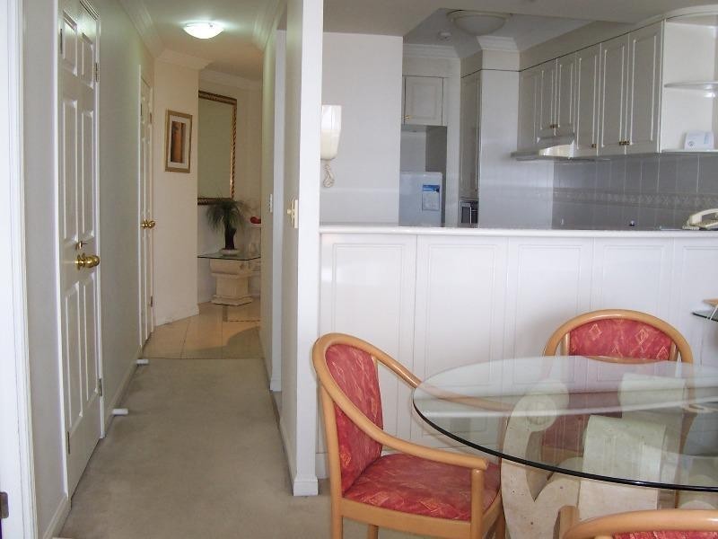 Broadbeach QLD 4218