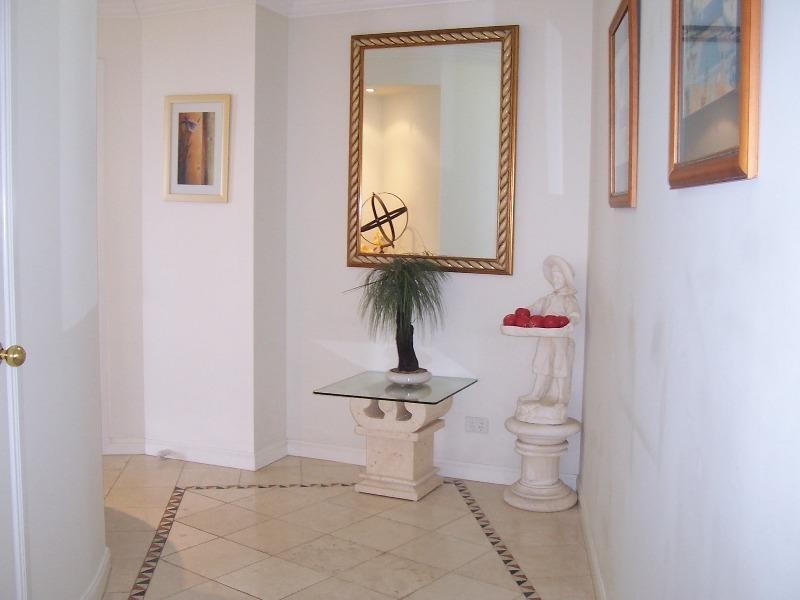 Broadbeach QLD 4218