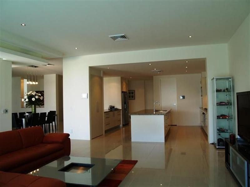 Paradise Point QLD 4216