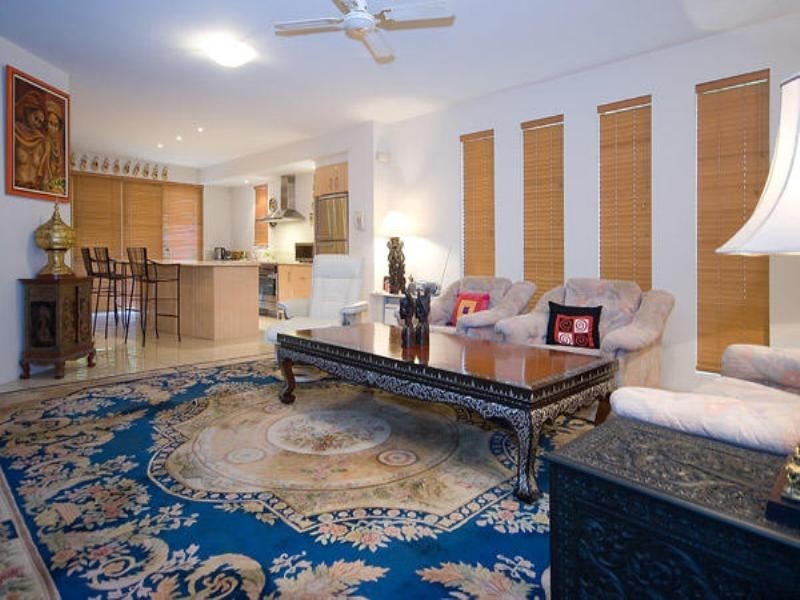 Chevron Island QLD 4217