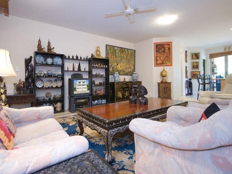 Chevron Island QLD 4217