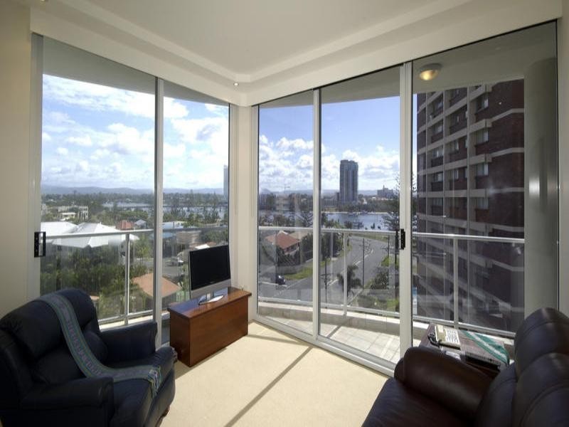 10 Newport On Main, Main Beach Parade, Main Beach QLD 4217