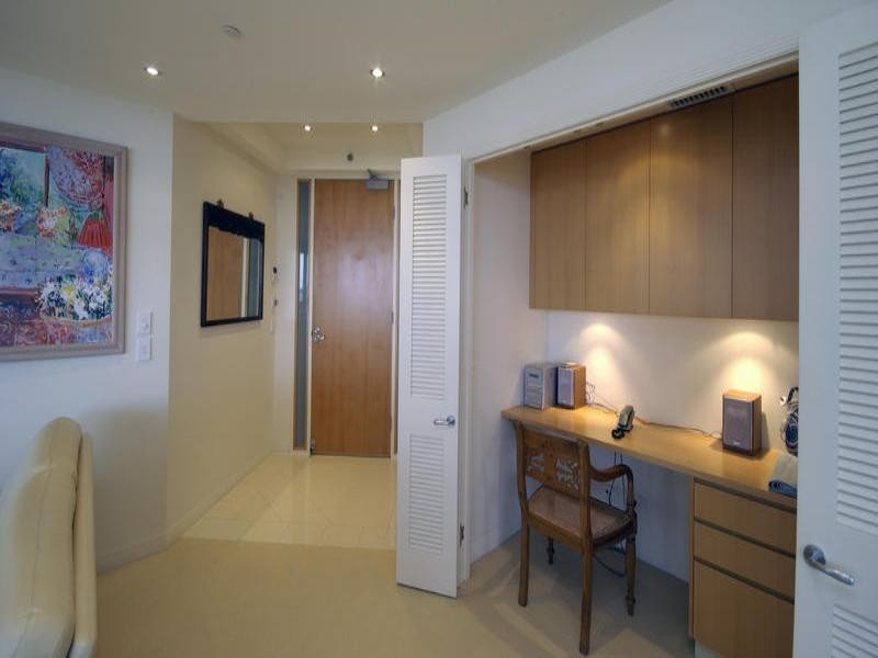 10 Newport On Main, Main Beach Parade, Main Beach QLD 4217