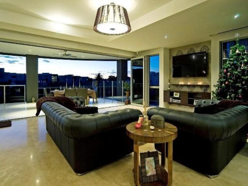 Paradise Point QLD 4216