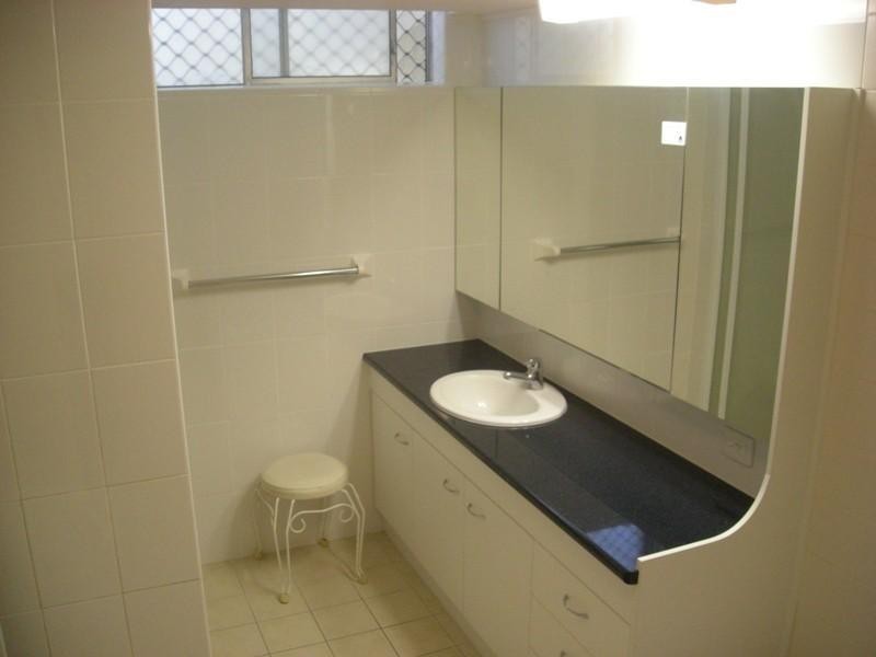 63 River Park. 40 Watson Esplanade, Surfers Paradise QLD 4217