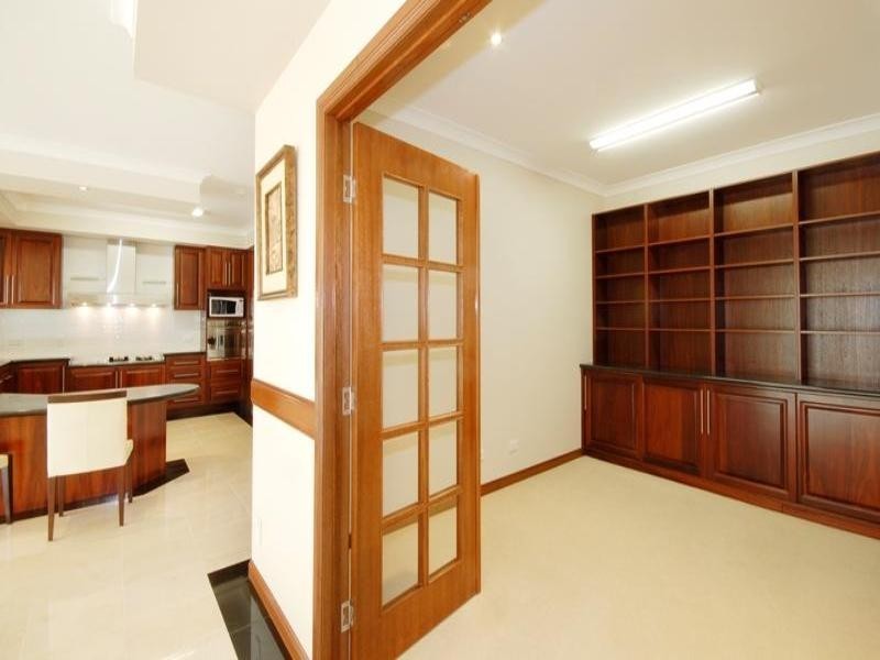 Sanctuary Cove QLD 4212