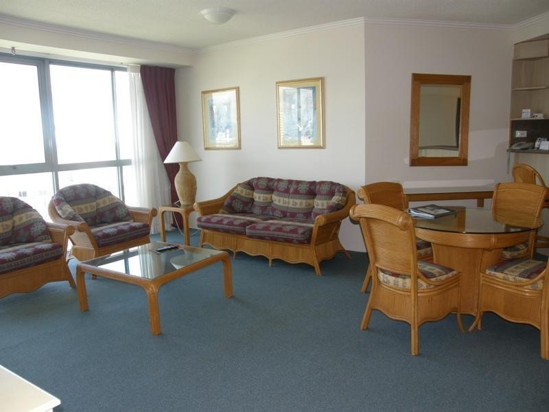 Surfers Paradise QLD 4217