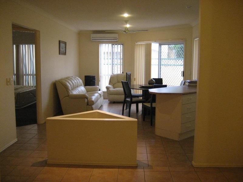 Varsity Lakes QLD 4227