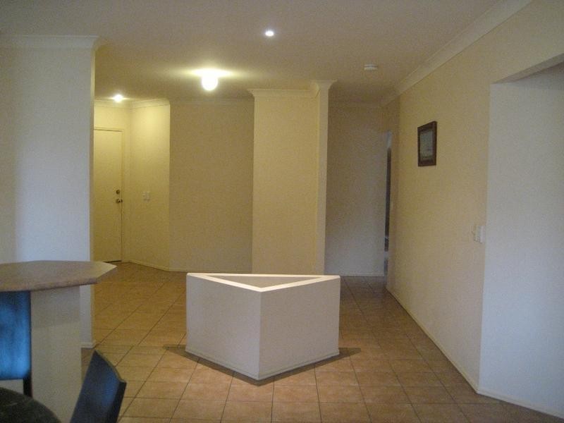 Varsity Lakes QLD 4227