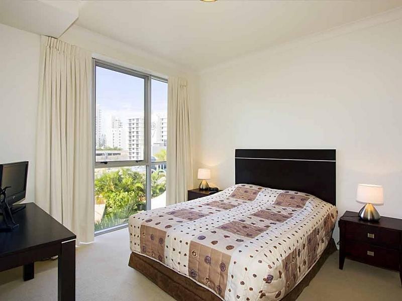 Surfers Paradise QLD 4217