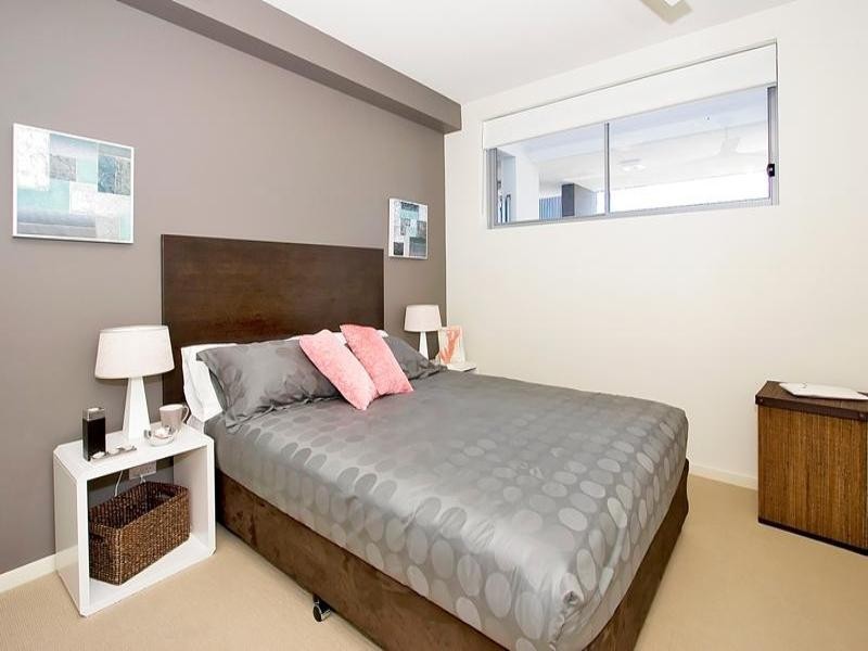 2 Kamala Crescent (Off Casuarina Way), Casuarina NSW 2487