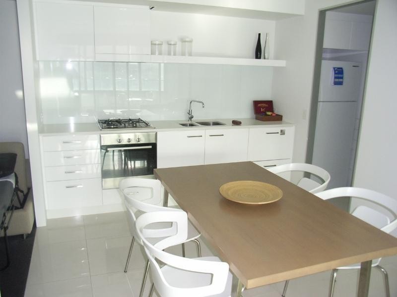 9 Hamilton Avenue – Q1, Surfers Paradise QLD 4217