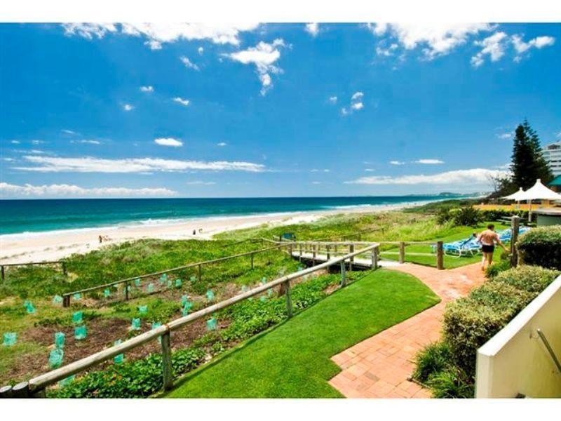 Surfers Paradise QLD 4217