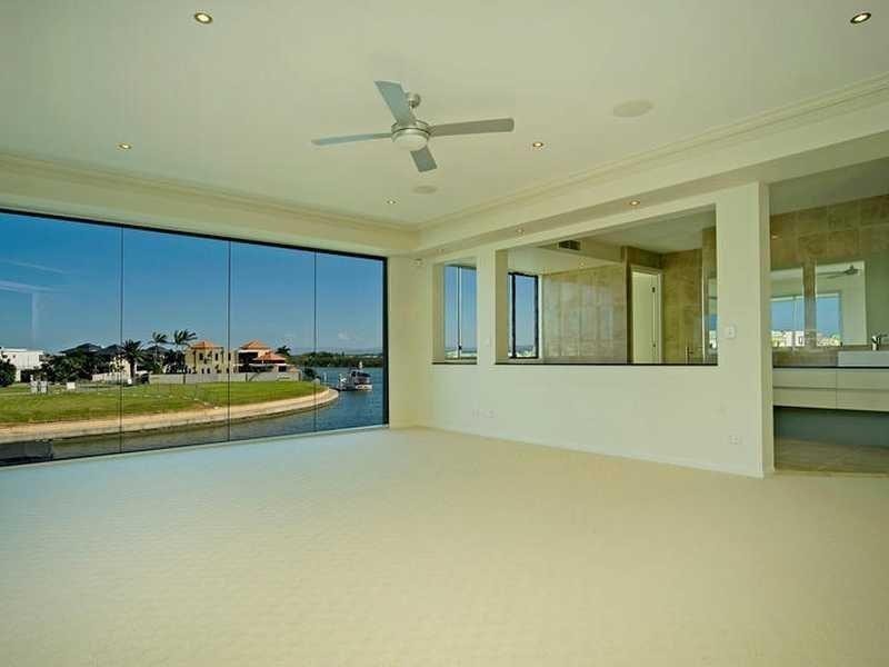 Paradise Point QLD 4216