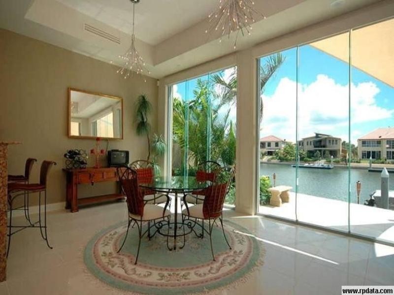 Paradise Point QLD 4216