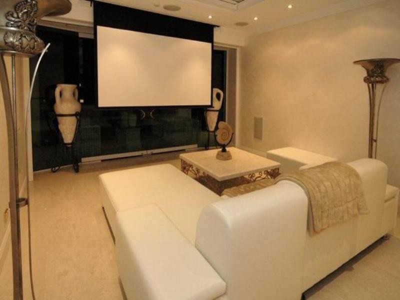 Paradise Point QLD 4216