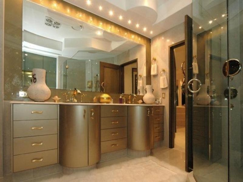 Paradise Point QLD 4216