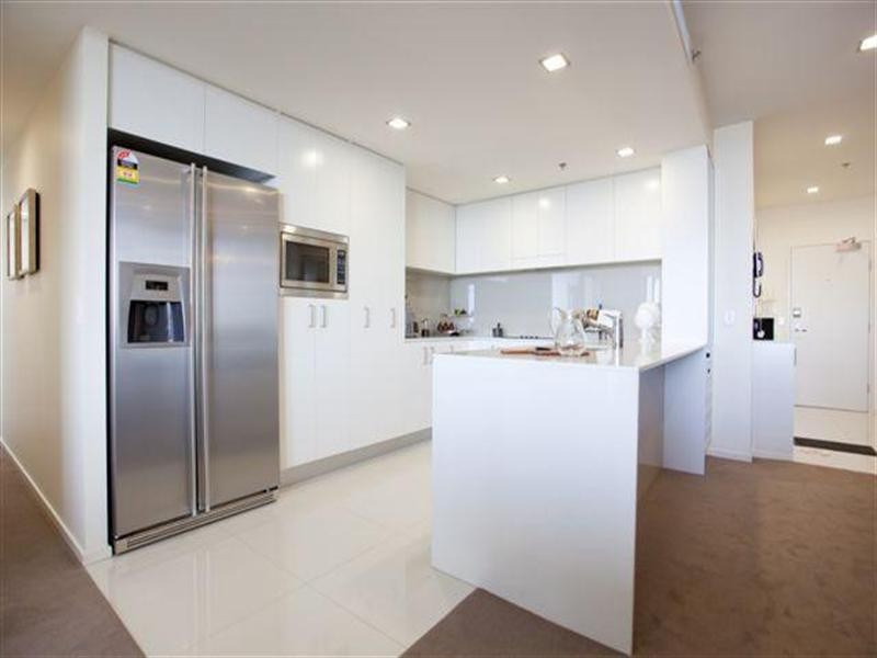 34 Scarborough Street, Southport QLD 4215