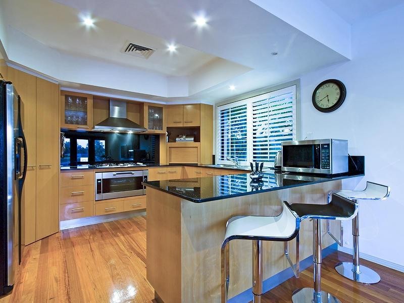 13 La Spezia Court, Isle Of Capri QLD 4217