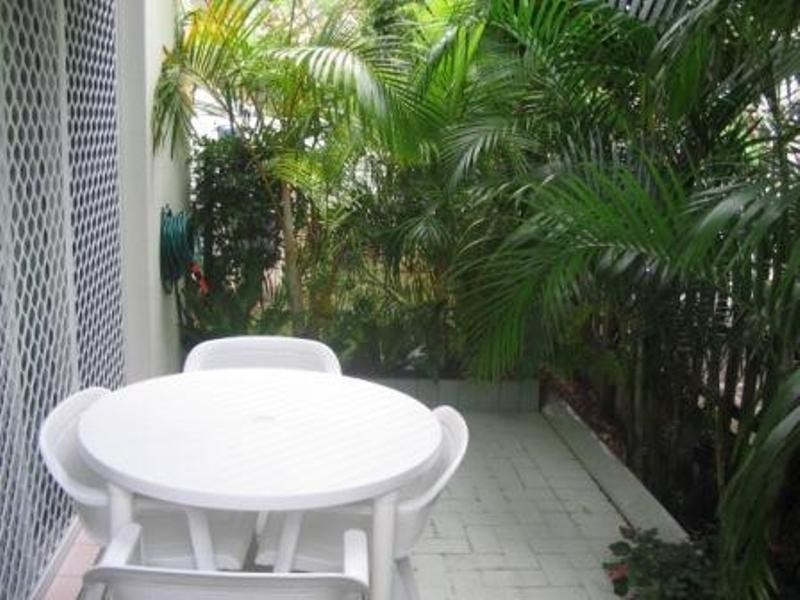 15 Weemala Street, Surfers Paradise QLD 4217