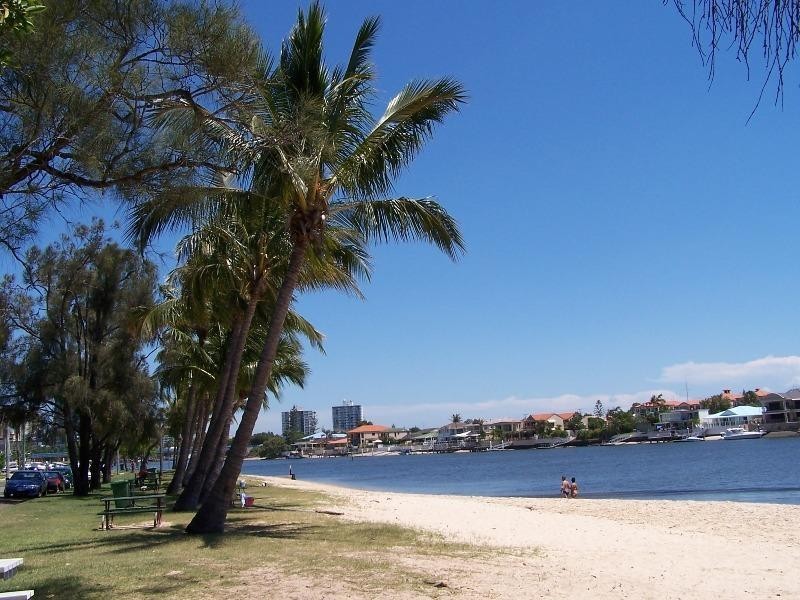 31 River Drive, Surfers Paradise QLD 4217